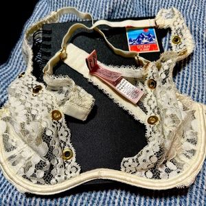 Agent provocateur size 32B lace bra